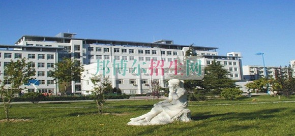 阿拉善職業(yè)技術(shù)學(xué)院?？圃盒閹讓? width=
