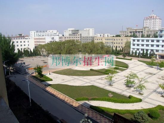 阜新高等?？茖W(xué)校網(wǎng)址網(wǎng)址