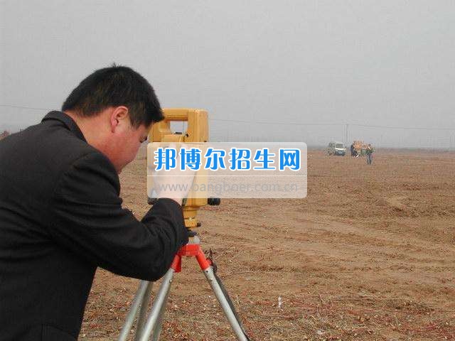 成都哪個學校有建筑工程施工技術(shù)