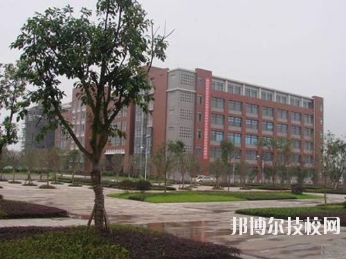 武漢鐵路橋梁職業(yè)學院2020年報名條件、招生要求、招生對象