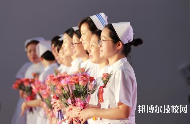 溫州護(hù)士學(xué)校2020年學(xué)費(fèi)、收費(fèi)標(biāo)準(zhǔn)
