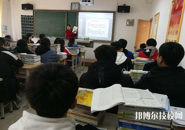寶塔區(qū)職業(yè)教育中心2020年報(bào)名條件、招生要求、招生對(duì)象 
