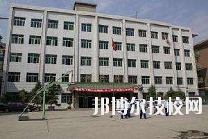 江西吉安衛(wèi)生學(xué)校2020年報(bào)名條件、招生要求、招生對(duì)象 