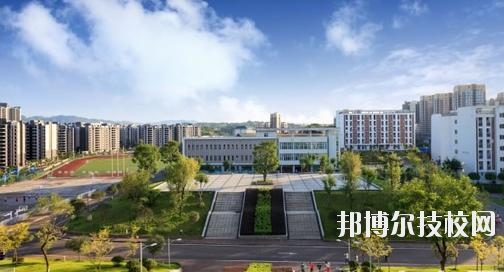 宜賓市翠屏區(qū)天成職業(yè)技術(shù)學(xué)校2020年報名條件、招生要求、招生對象