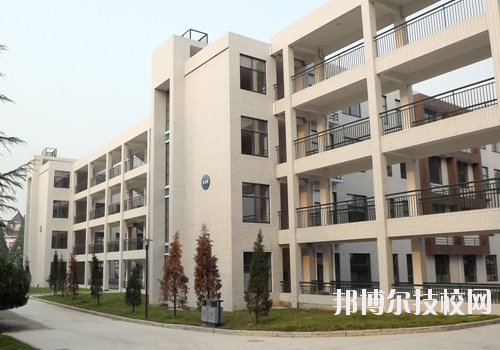建德工業(yè)技術(shù)學(xué)校2020年報名條件、招生要求、招生對象