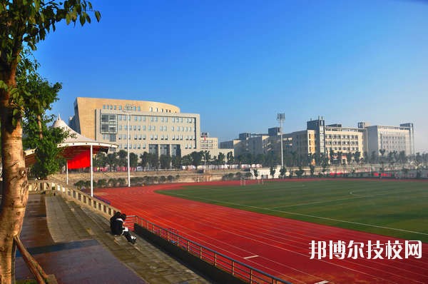 廣州從化高級(jí)技工學(xué)校2020年報(bào)名條件、招生要求、招生對(duì)象