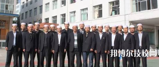 臨夏外國(guó)語(yǔ)學(xué)校2020年報(bào)名條件、招生要求、招生對(duì)象