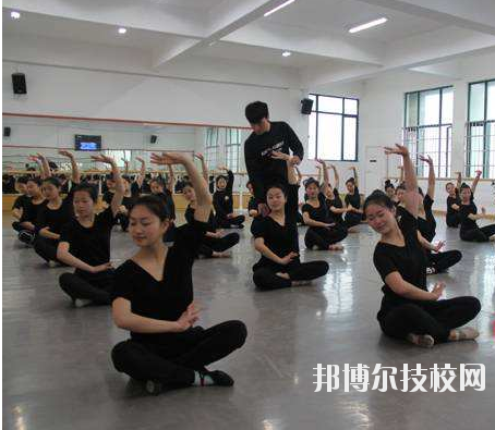 江山職業(yè)教育中心2020年報名條件、招生要求、招生對象