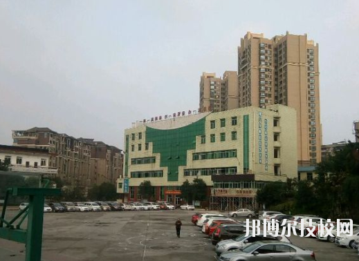 重慶機(jī)械技師學(xué)院怎么樣、好不好
