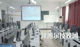 瓜州冶金中等專業(yè)學(xué)校2020年報名條件、招生要求、招生對象