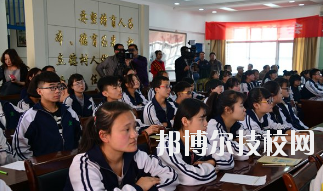 蘭州旅游職業(yè)學(xué)校2020年報(bào)名條件、招生要求、招生對(duì)象