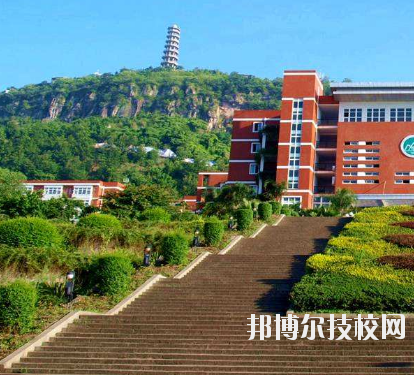 重慶南桐礦業(yè)有限責(zé)任公司技工學(xué)校2020年報名條件、招生要求、招生對象