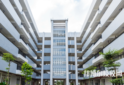 廣州財(cái)經(jīng)職業(yè)學(xué)校2020年報(bào)名條件、招生要求、招生對(duì)象
