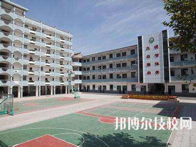 商洛商州區(qū)職業(yè)技術(shù)教育中心2020年報(bào)名條件、招生要求、招生對(duì)象 