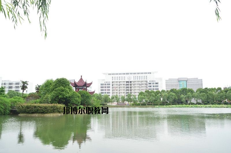 仙桃理工中等專業(yè)學校怎么樣、好不好