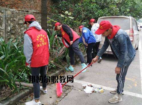 蓮花職業(yè)技術(shù)學(xué)校怎么樣、好不好