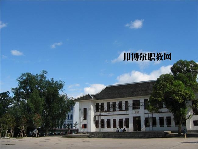 四川省儀隴縣柳埡職業(yè)中學(xué)2020年報名條件、招生要求、招生對象