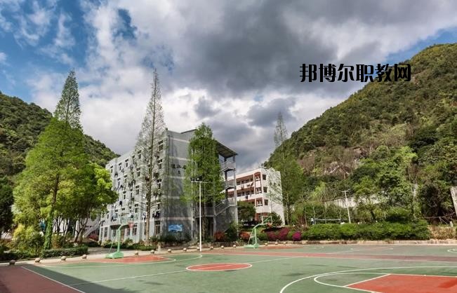 永嘉縣職業(yè)中學(xué)2020年報名條件、招生要求、招生對象