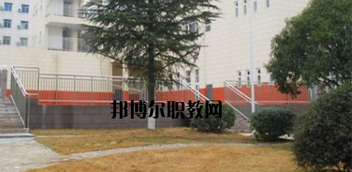 浦北第一職業(yè)技術(shù)學(xué)校2020年報名條件、招生要求、招生對象
