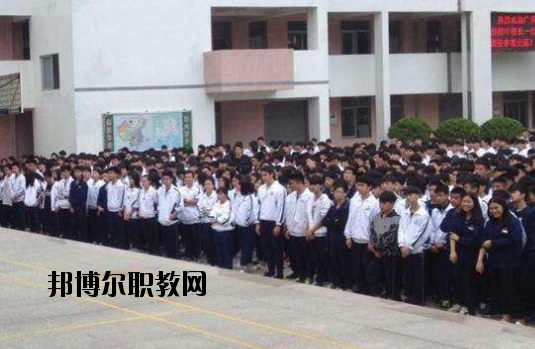 臺(tái)山技工學(xué)校2020年報(bào)名條件、招生要求、招生對(duì)象
