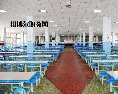 濮陽(yáng)職業(yè)中等專(zhuān)業(yè)學(xué)校2021年宿舍條件