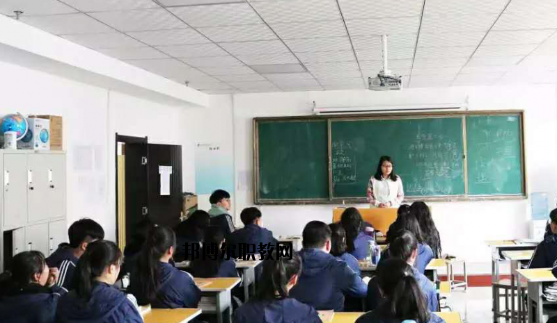 西安藝術職業(yè)高級中學2020年報名條件、招生要求、招生對象 
