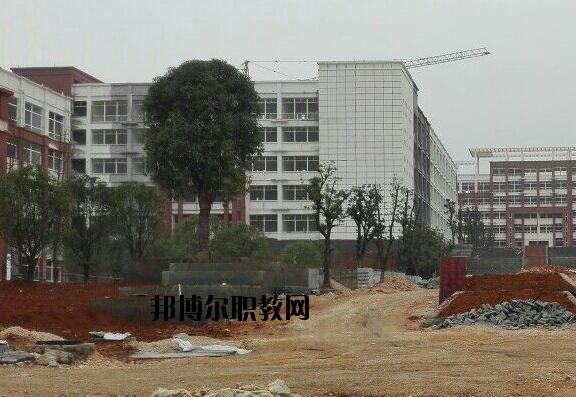 松桃苗族自治中等職業(yè)學(xué)校2020年報(bào)名條件、招生要求、招生對(duì)象