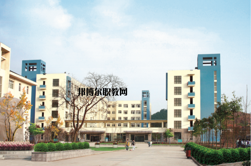 廣元市昭化區(qū)職業(yè)高級中學2020年報名條件、招生要求、招生對象