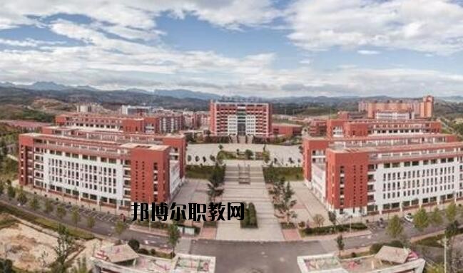 畢節(jié)農(nóng)業(yè)學(xué)校2020年報(bào)名條件、招生要求、招生對(duì)象