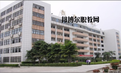 肇慶工業(yè)貿(mào)易學(xué)校怎么樣、好不好