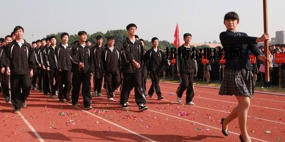 建德霧都職業(yè)學(xué)校2020年報(bào)名條件、招生要求、招生對(duì)象