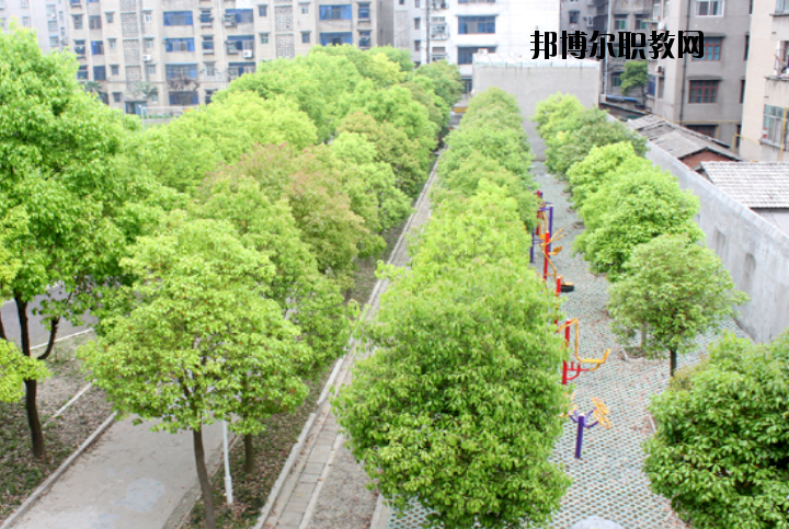 湖北潛江衛(wèi)生學(xué)校怎么樣、好不好