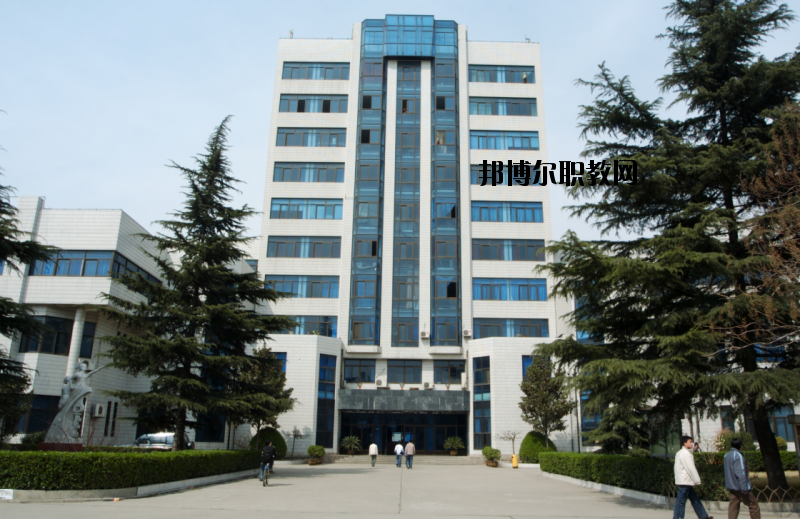鄭州工業(yè)貿(mào)易學(xué)校怎么樣、好不好