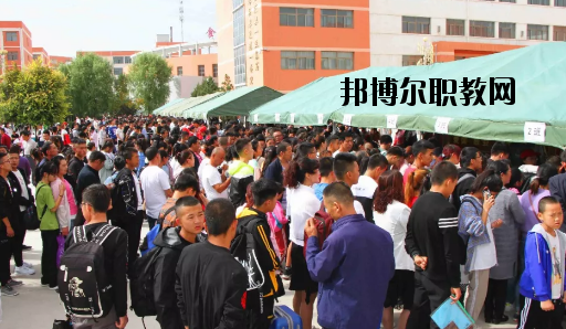 武威涼州區(qū)職業(yè)中等專業(yè)學(xué)校2020年報(bào)名條件、招生要求、招生對(duì)象