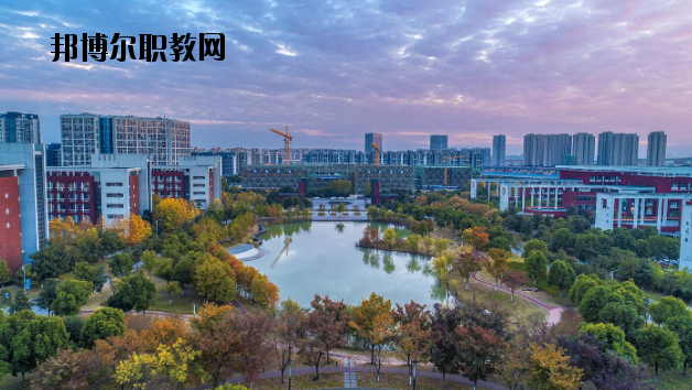 南京交通職業(yè)技術(shù)學(xué)院怎么樣、好不好