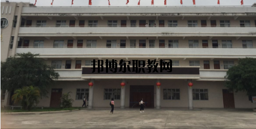 陸豐技工學(xué)校2020年報(bào)名條件、招生要求、招生對(duì)象
