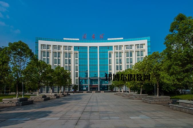 孝感紅人中等職業(yè)學(xué)校2020年報名條件、招生要求、招生對象