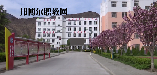 文縣職業(yè)技術(shù)學(xué)校2020年學(xué)費、收費多少