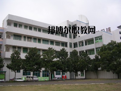 荊門財經學校2020年報名條件、招生要求、招生對象