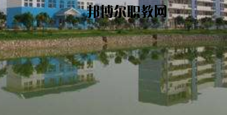 柳州鹿寨職業(yè)教育中心怎么樣、好不好