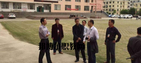 富川職業(yè)技術(shù)學校2020年報名條件、招生要求、招生對象 