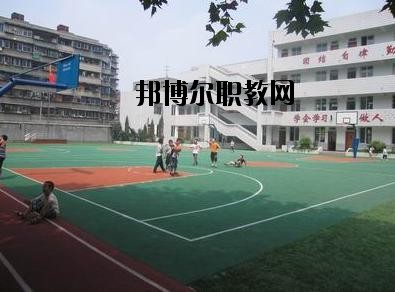 成都武侯高新職業(yè)技術(shù)學(xué)校怎么樣、好不好