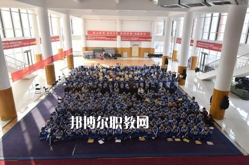 許昌體育運動學(xué)校2021年報名條件、招生要求、招生對象