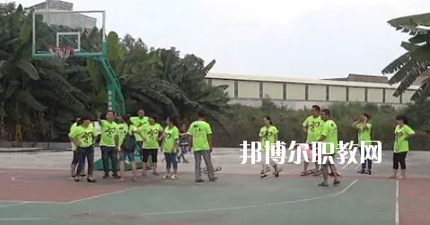 柳州地區(qū)技工學(xué)校2020年報(bào)名條件、招生要求、招生對(duì)象