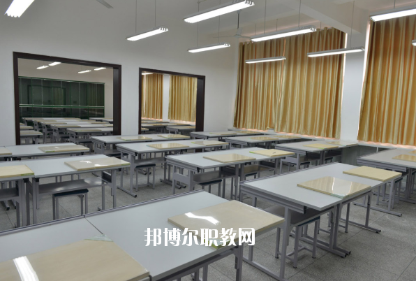 安慶工業(yè)學校怎么樣、好不好