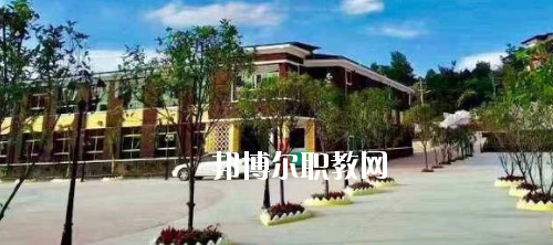貴州航空工業(yè)技師學(xué)院烏當(dāng)校區(qū)2020年報(bào)名條件、招生要求、招生對象
