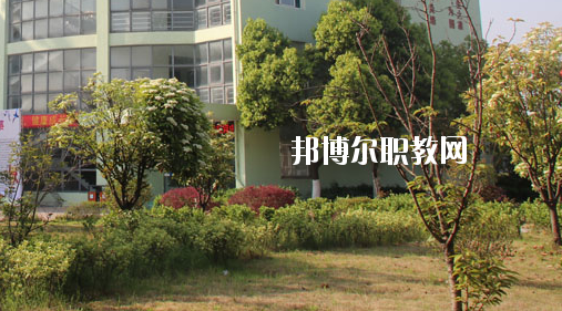 合肥騰飛學(xué)校2020年報名條件、招生要求、招生對象