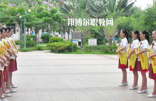 廣東黃埔衛(wèi)生職業(yè)技術(shù)學(xué)校2020年報(bào)名條件、招生要求、招生對(duì)象