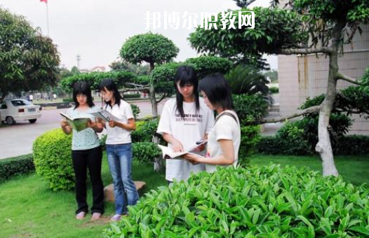 廣州市番禺區(qū)職業(yè)技術(shù)學(xué)校2020年報名條件、招生要求、招生對象