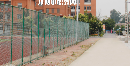合肥長豐軌道交通學(xué)校2020年報(bào)名條件、招生要求、招生對(duì)象